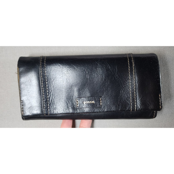 Fossil Women’s Black Leather Wallet Ellis Clutch Credit Card Slots Zip Capsule - Picture 1 of 9